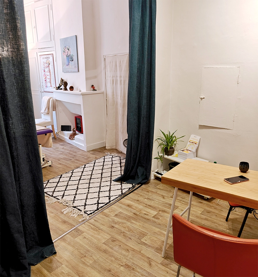 Intérieur du cabinet d’acupuncture à Aix-en-Provence